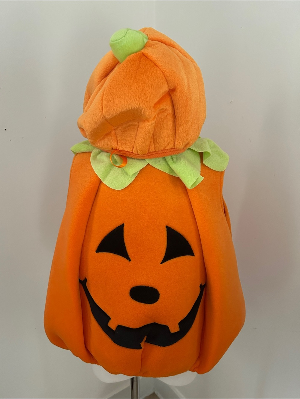 Orange Pumpkin Plush Kids Costume with Green Leaf Hood sz 18-24 mos.